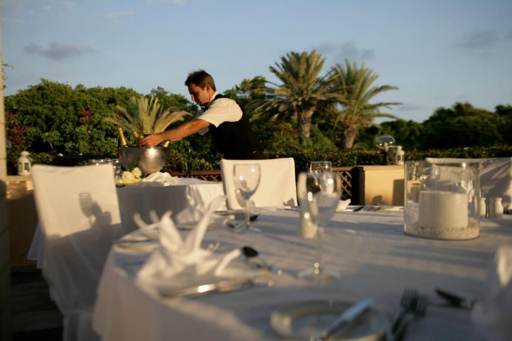 Avanti Hotel